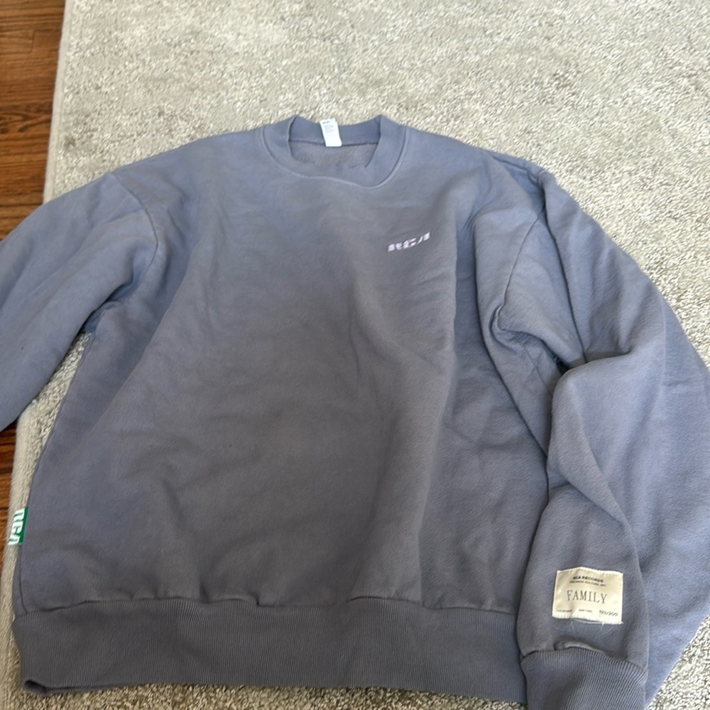 RCA Records crewneck